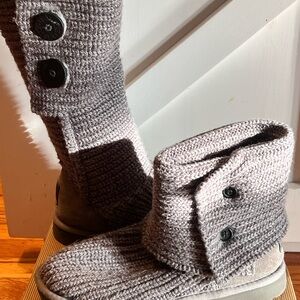 UGG Classic Cardy Gray Boots